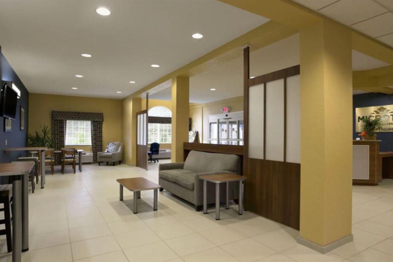 Quality Inn & Suites Washington Eksteriør bilde