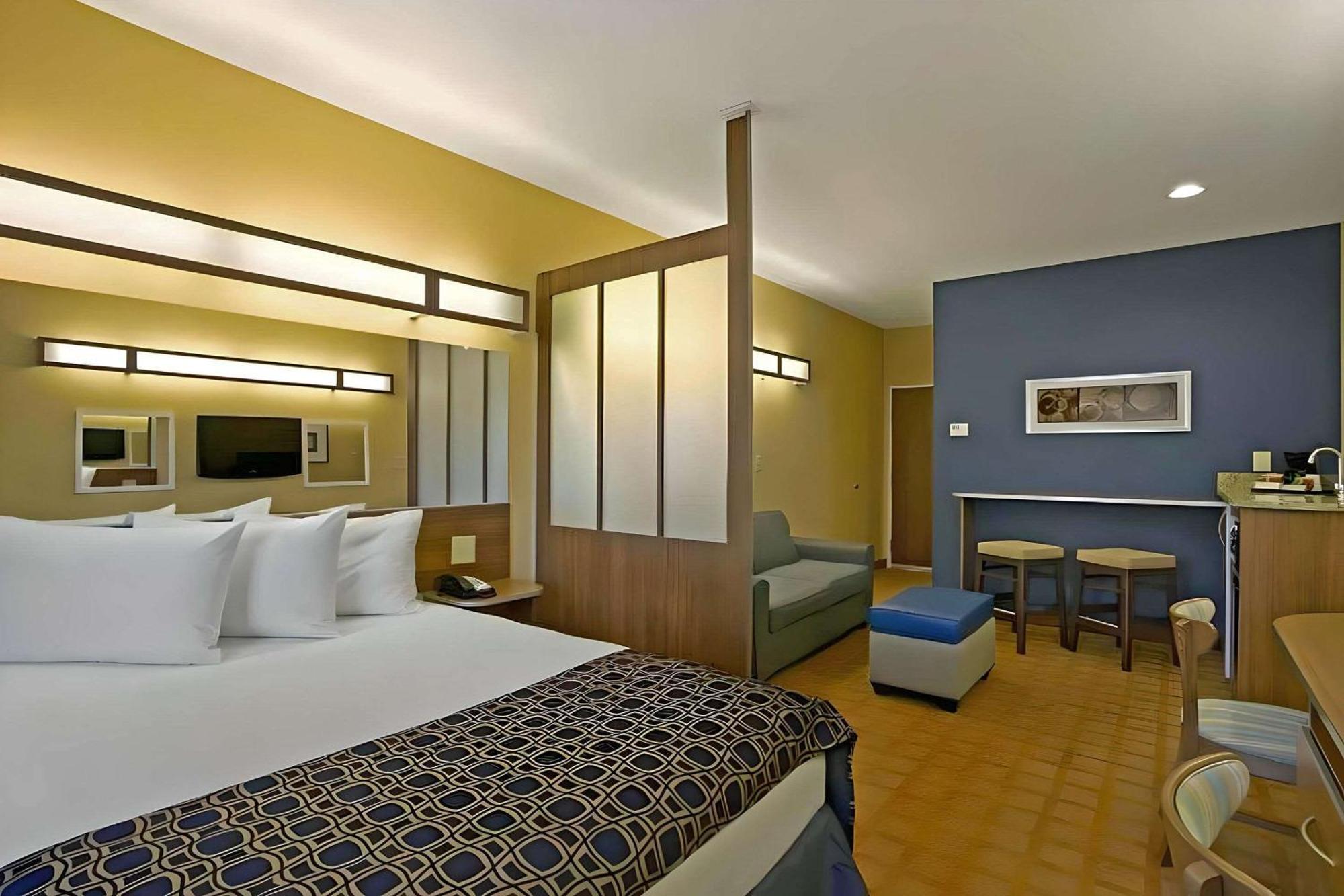 Quality Inn & Suites Washington Eksteriør bilde